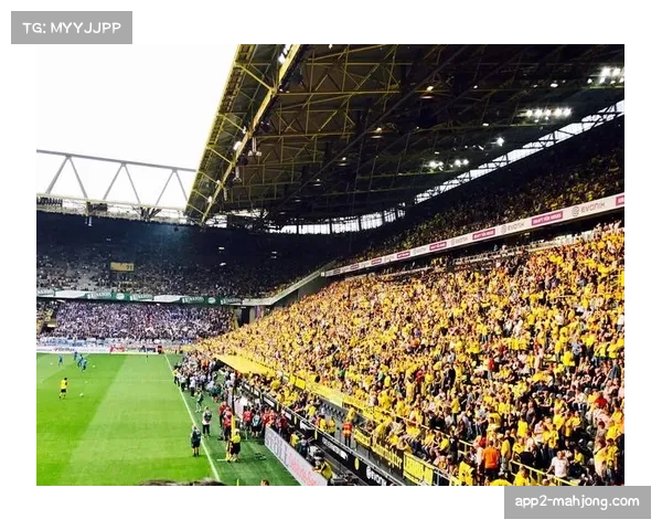 VAR长时间介入判定越位，引发威斯特法伦球场漫天嘘声