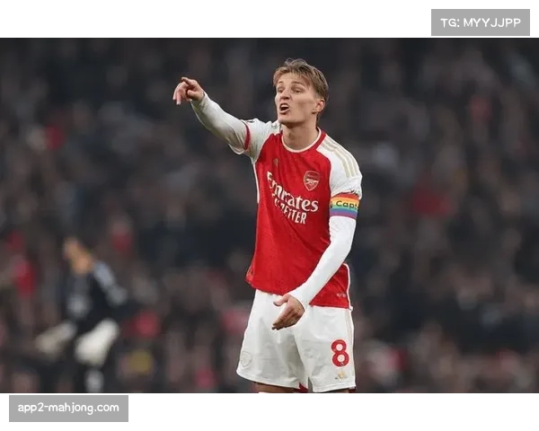 阿森纳宣布与队长厄德高完成续约，合同延长至2029年